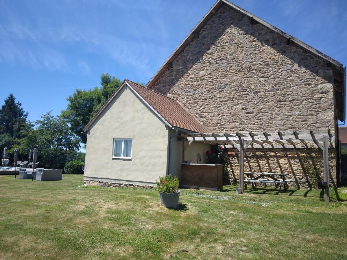 Вилла Reids Retreat La Roche-l'Abeille Экстерьер фото