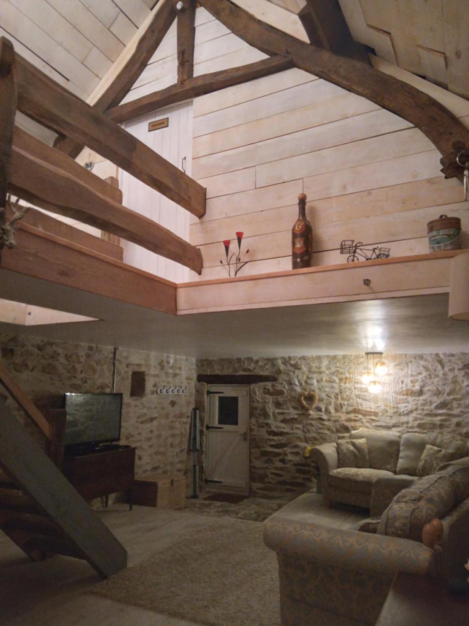 Вилла Reids Retreat La Roche-l'Abeille Экстерьер фото
